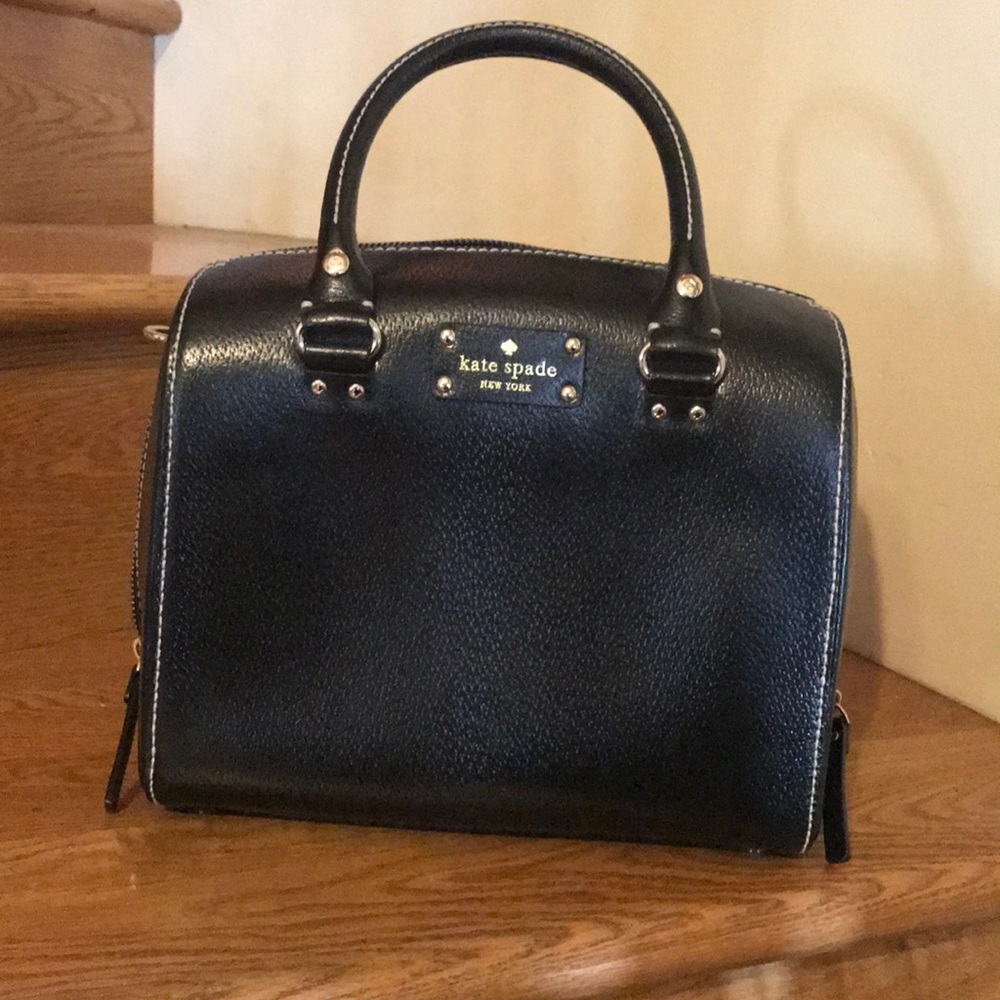 Black Kate spade medium sized purse